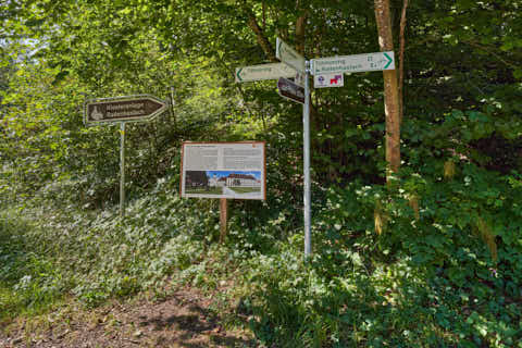 Gemeinde Burghausen Landkreis Altötting Raitenhaslach Marienweg Benediktweg (Dirschl Johann) Deutschland AÖ